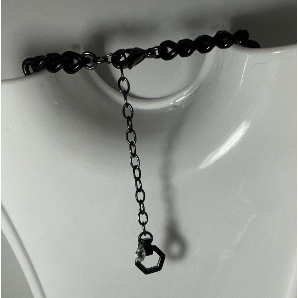 Vera Wang Fashion Statement Necklace Black Faceted Teardrops Pre-Owned - Picture 5 of 6